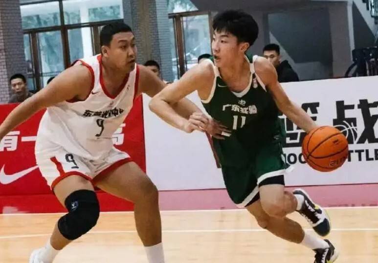 广州队迎NBA总决赛关键赛,窗口期队长鼓劲,质疑声仍在,高层口径保持一致的简单介绍 广州队迎NBA总决赛关键赛,窗口期队长鼓劲,质疑声仍在,高层口径保持一致的简单介绍