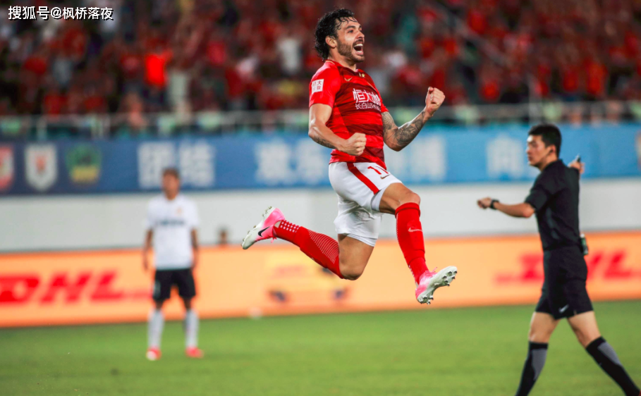 关于集结日布莱顿调整名单以备亚冠，状态回暖环节打磨，悬念犹存，资深球员宣示担当的信息