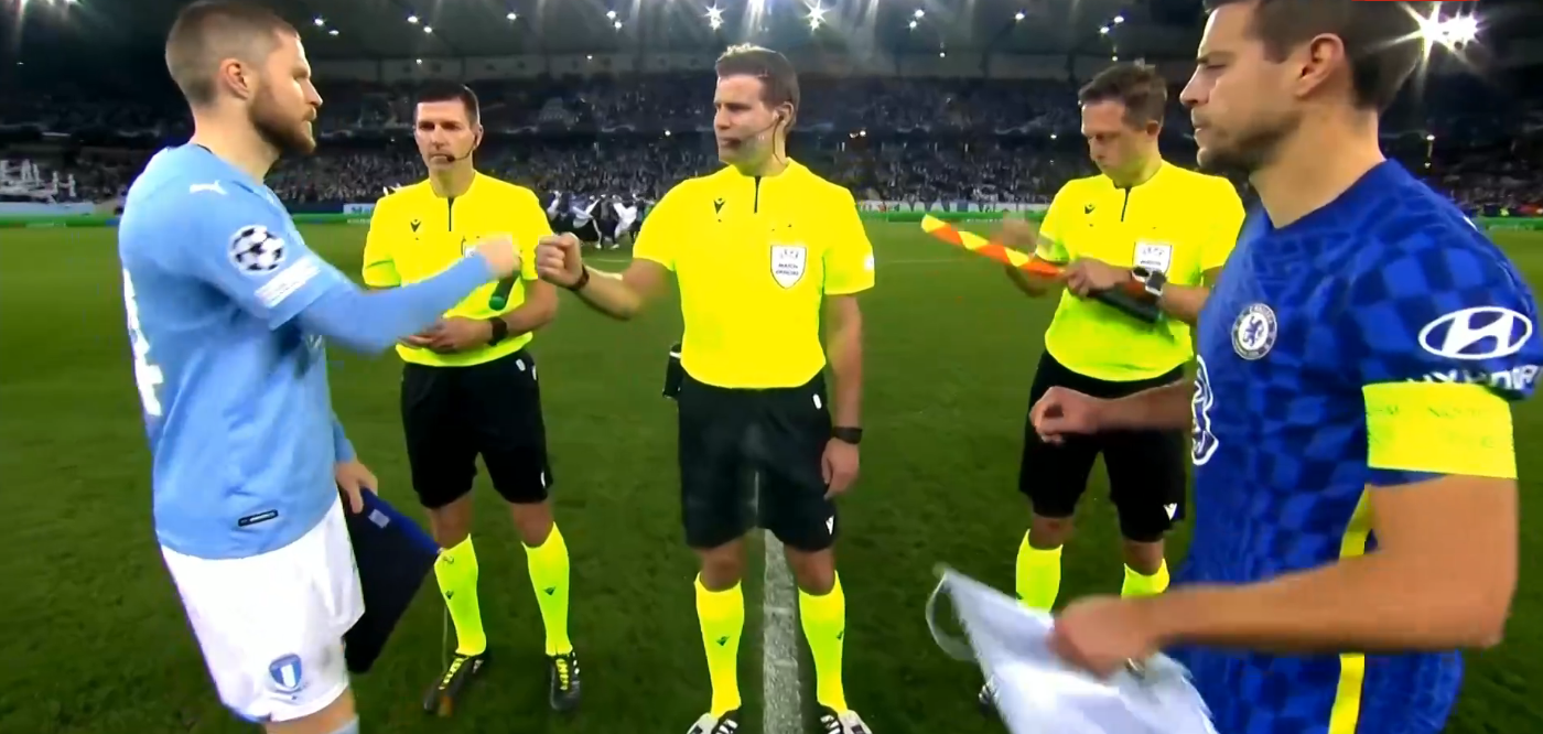 欧冠今夜走向成谜，拜仁慕尼黑豪取连胜，管理层满意，医务组通报恢复的简单介绍