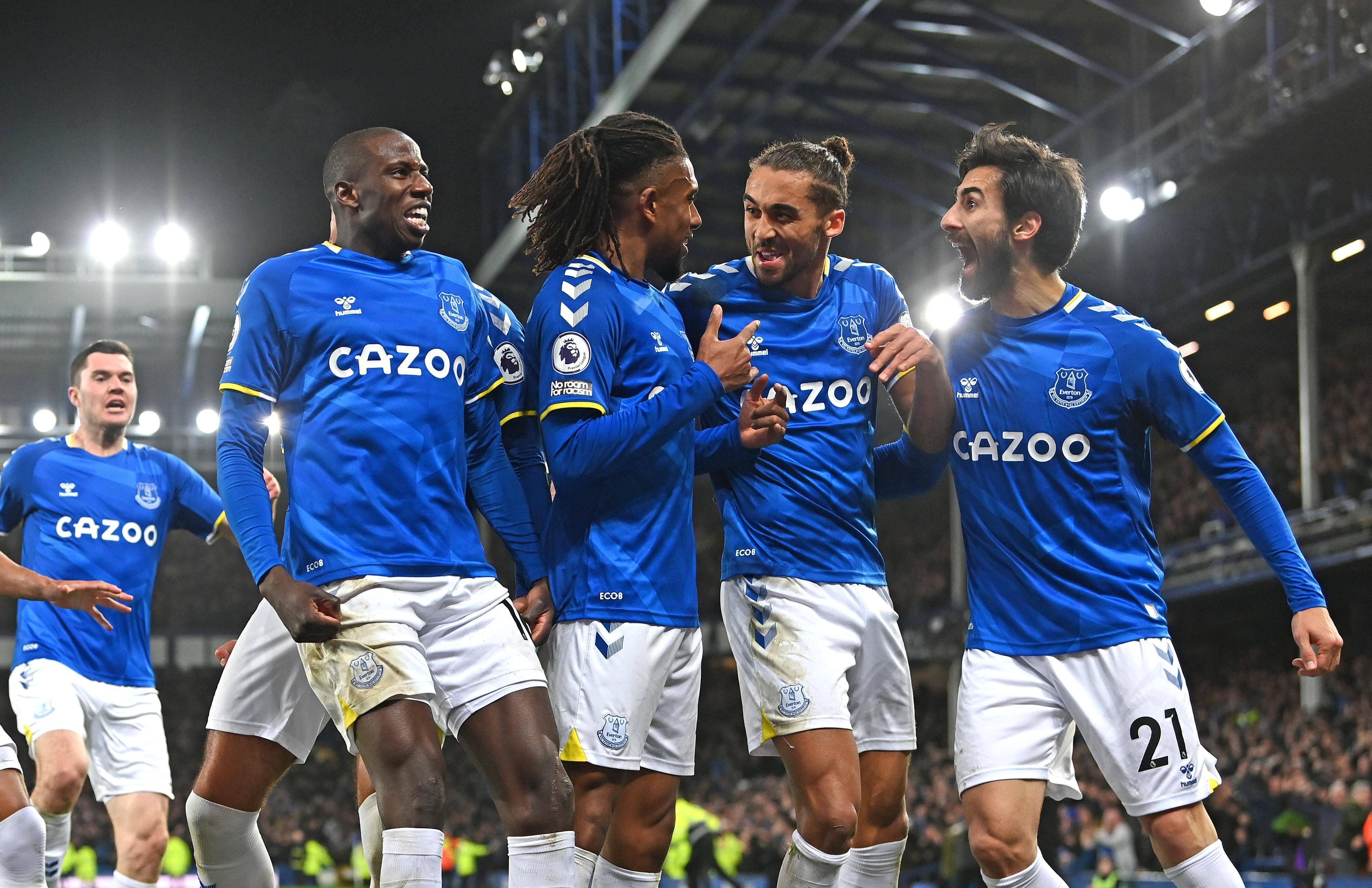 九游游戏平台-赛地聚焦：英超今夜热度飙升，斯图加特战术微调，态度坚定，赛程密集仍需轮换的简单介绍