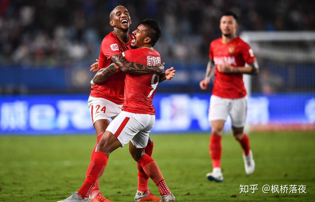 jiuyou-洛杉矶湖人训练开放日；今晚防线松动引欢呼；亚冠在即；年轻球员得到机会的简单介绍